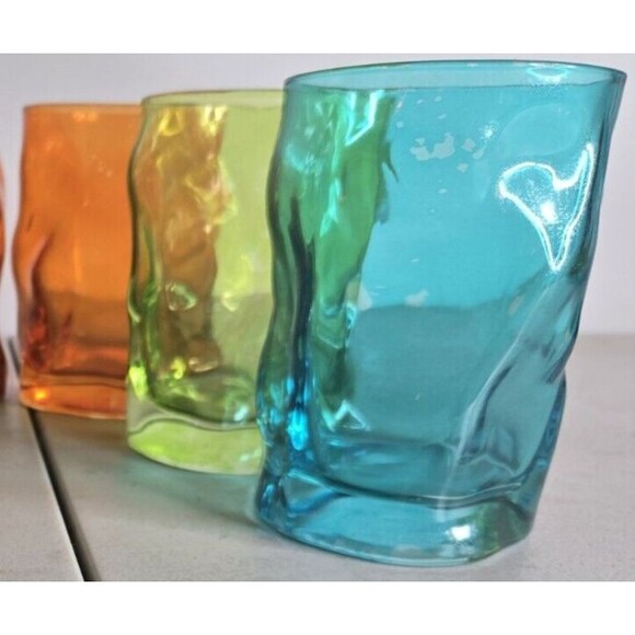 Back to the 60's & 70's...Small Glass Tumblers in 3 colors-set of 6 - Picture 3 of 3